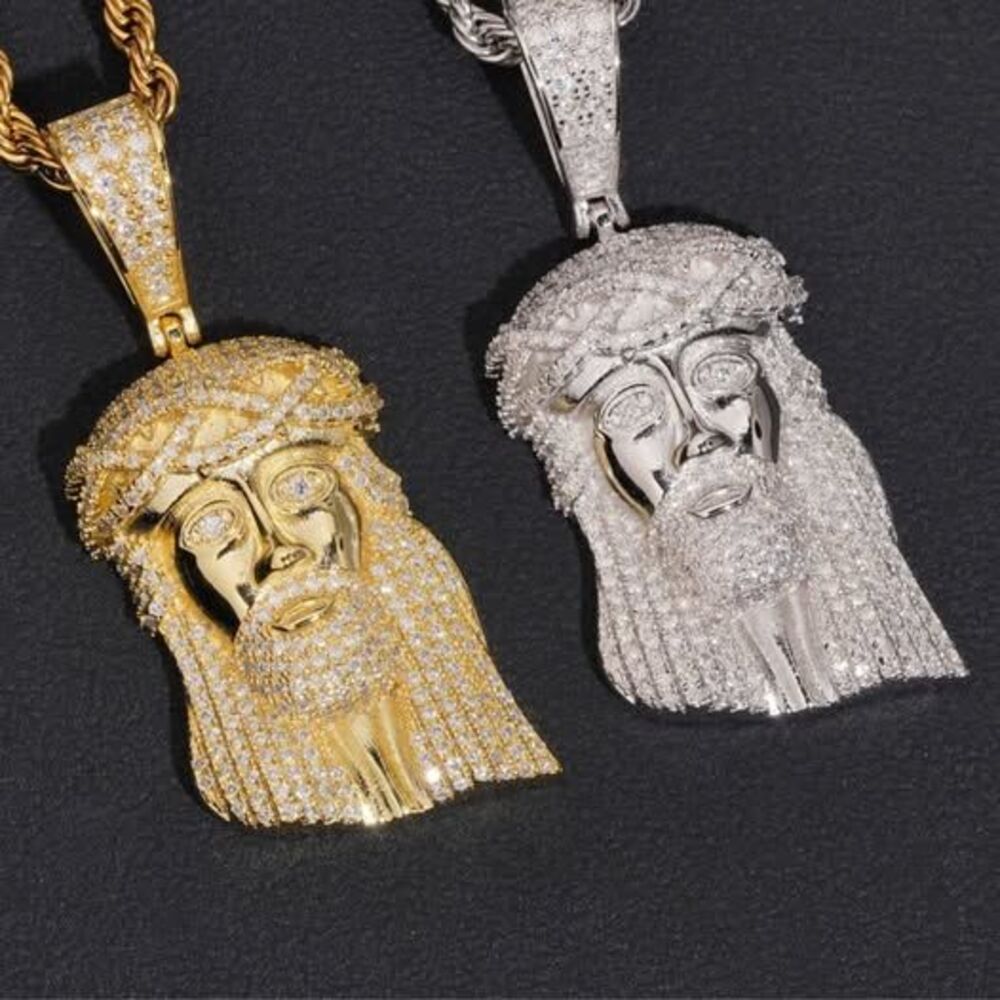 Set GRA Certification 925 Sterling Silver/ Gold VVS Moissanite Jesus Pendant